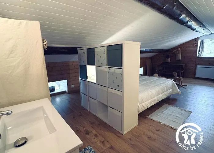 Le Moulin De Cameliere * Caudebronde